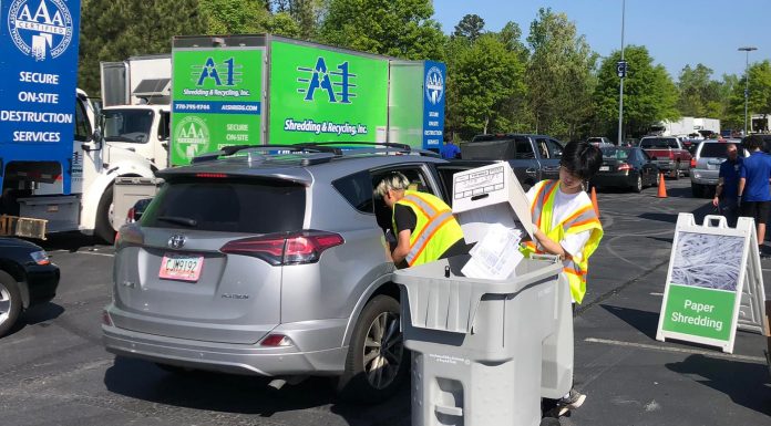 Gwinnett Clean and Beautiful Earth Day Car Drive Thru