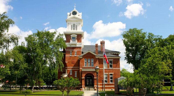 Take a Walk on Gwinnett’s Old Side!